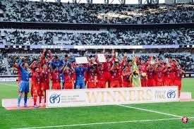 Marc Stein报道，火箭并没有完全排除冠军控卫范弗里特在本赛季复出的可能性。 范弗里特正在竭尽全力进行康复训练，至少为赛季末期的回归保留一线希望。